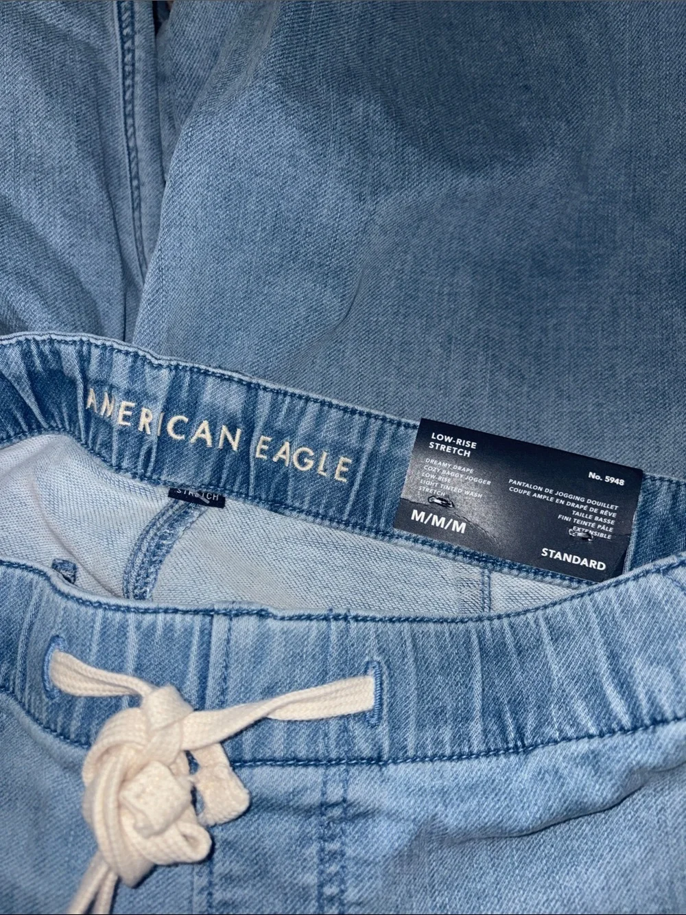 American Eagle Outfitters Light Blue Relaxed Low-Rise Jeans